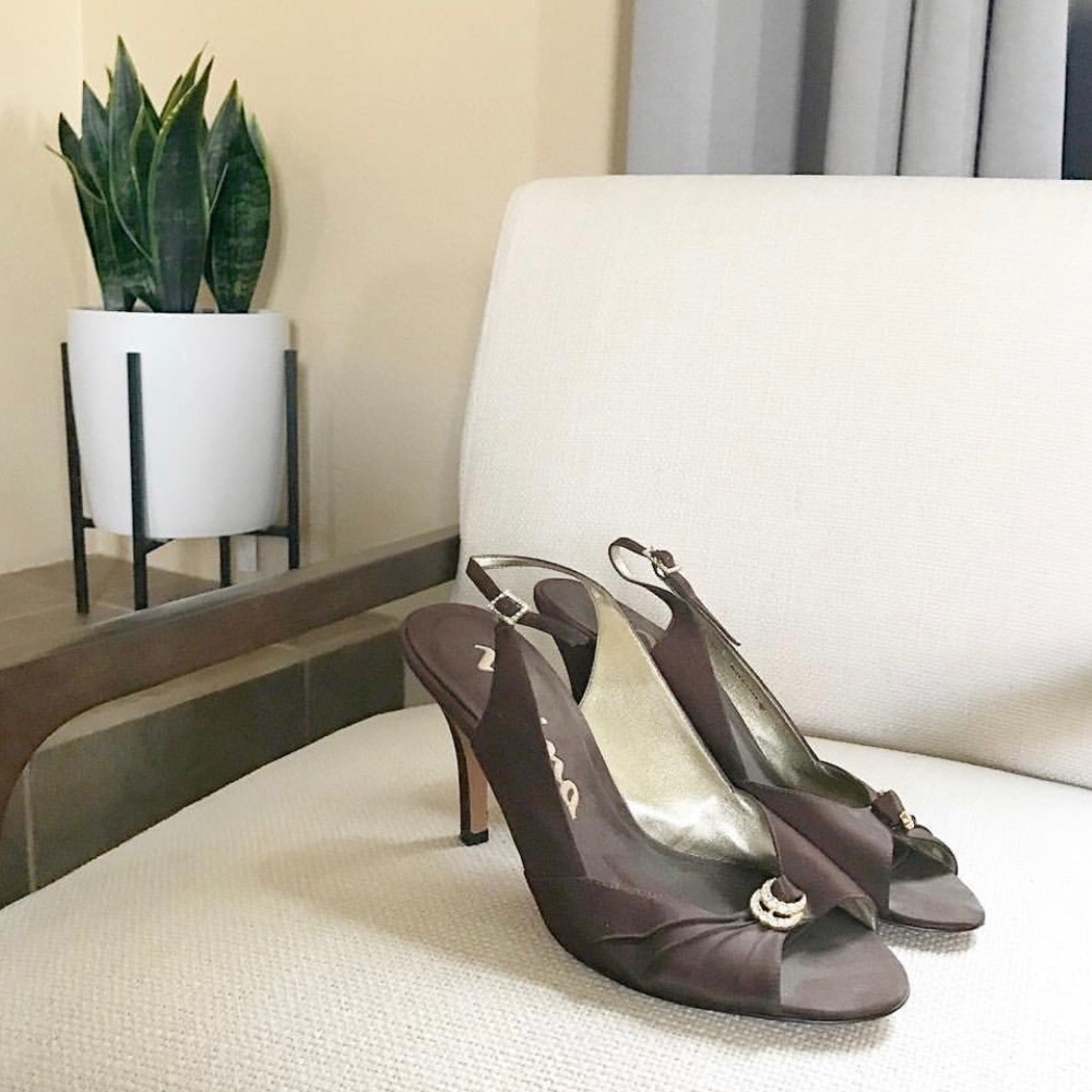 Nina choclatw brown satin heels